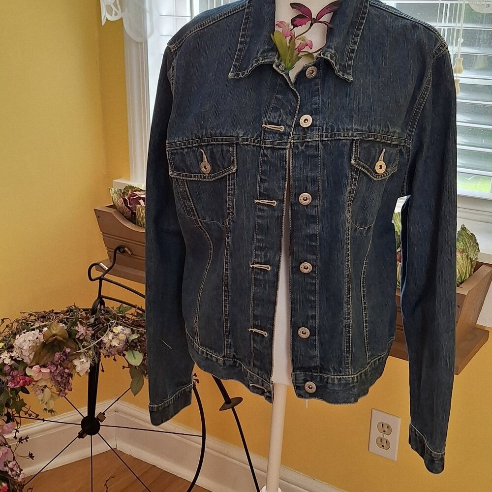Women’s Classic denim jacket by Faded Glory. Size large.